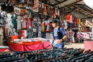 BIB: 
                            <button type="button" onclick="openModal(25557610)" class="btn btn-primary btn-sm float-right btn-popup" data-toggle="modal" data-target=".modal-high-quality">
                        <i class="fas fa-shopping-cart"></i> Add to Cart
                    </button>
                                            <button type="button" onclick="isThisMe(25557610, true)" class="btn btn-success btn-sm float-right btn-popup btn-isme hidden" data-toggle="tooltip" data-placement="bottom" title="นี่คือรูปของคุณใช่ไหม คลิกที่นี่เพื่อเอาเข้าอัลบั้ม">
                        <i class="fas fa-plus"></i> Add to album
                    </button>
                    <button type="button" onclick="isThisMe(25557610, false)" class="btn btn-warning btn-sm float-right btn-popup btn-isnotme hidden">
                        <i class="fas fa-ban"></i> Remove from album
                    </button>